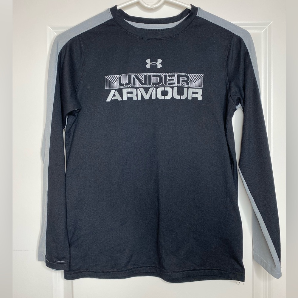 Under Armour Cold Gear Long Sleeve Boys Size Medium